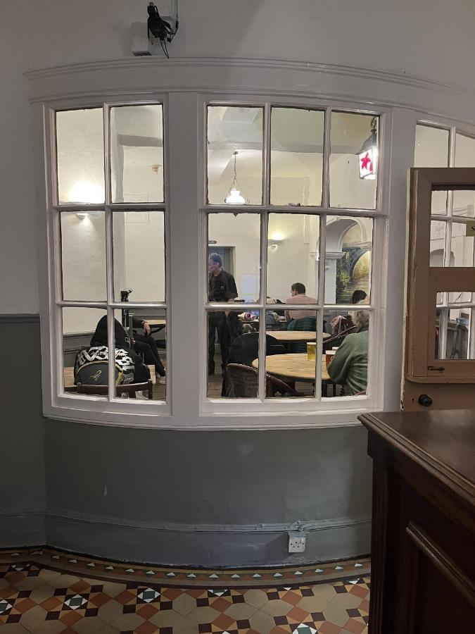 The Tontine Hotel & Bar Айронбридж Екстериор снимка