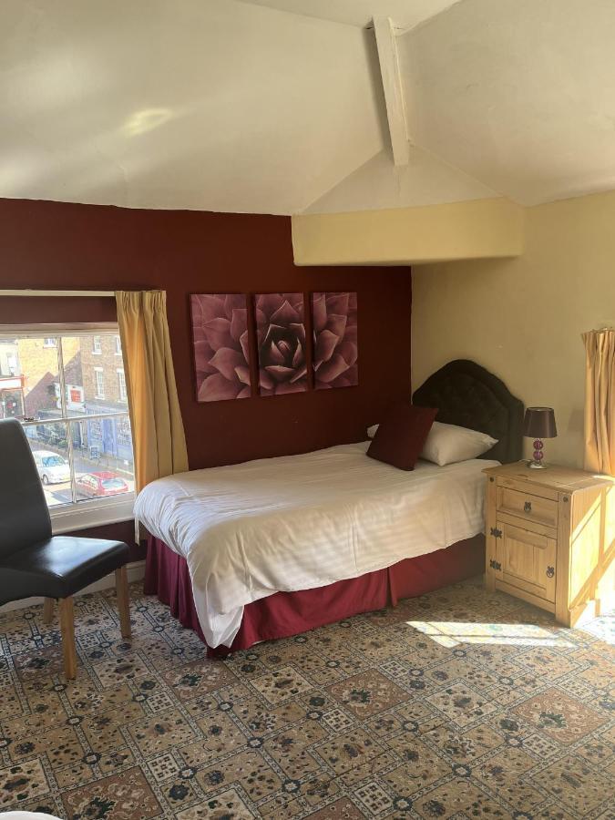The Tontine Hotel & Bar Айронбридж Екстериор снимка